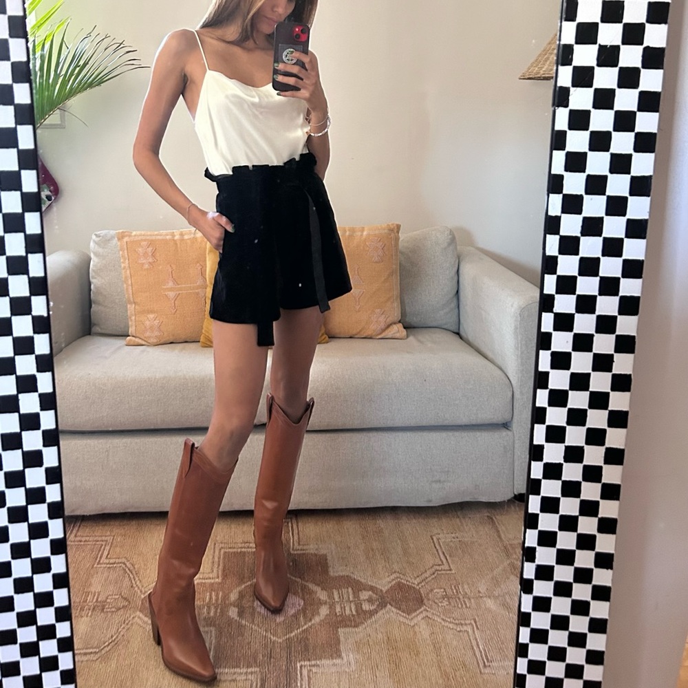 Alice + Olivia Velvet Shorts - size 0